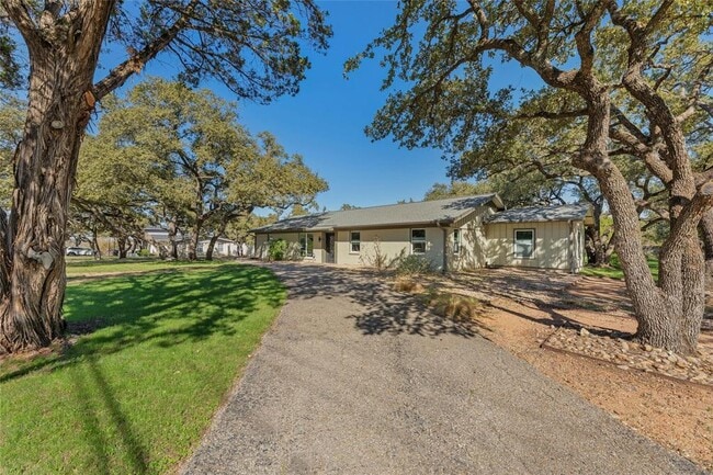 Photo - 10002 Lake Ridge Dr