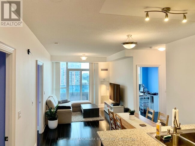 Photo - 23 Cox Blvd Unit 961