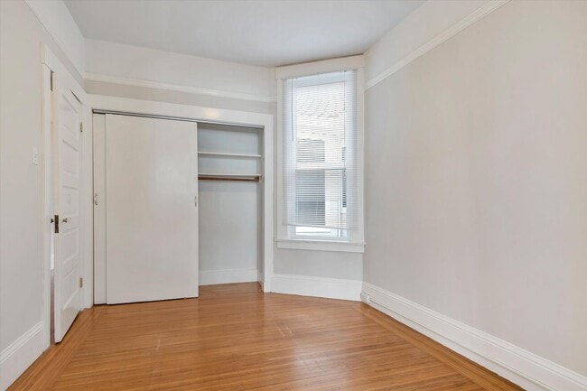 Photo - 1168 Church St Unidad #4