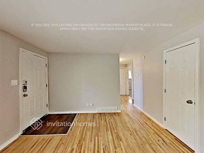 Photo - 1753 S Carr St