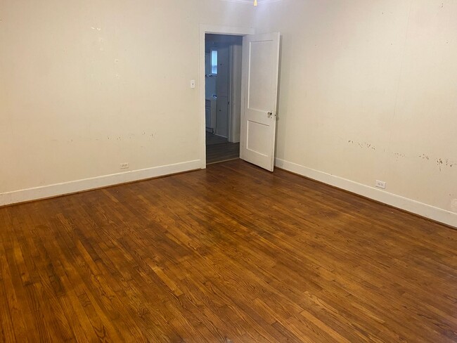 Photo - 600 Minden St