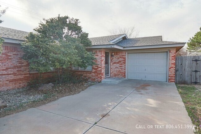 Building Photo - 4401 75th Dr Rental
