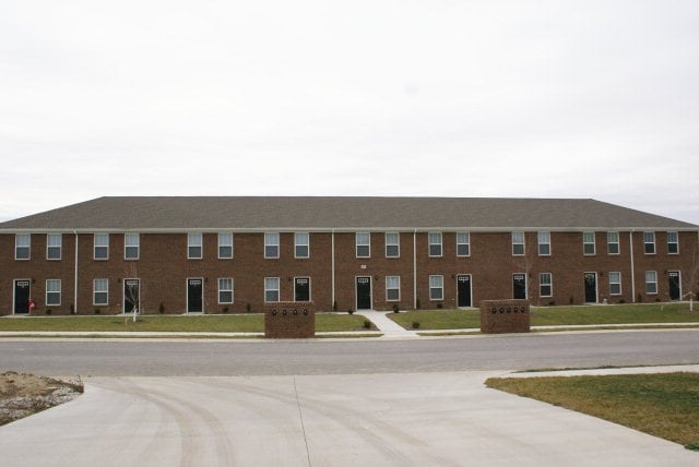 Photo - 1037 Autumn Leaf Dr Apartments