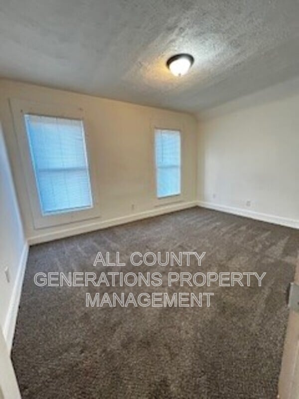 Photo - 1714 E 30th St