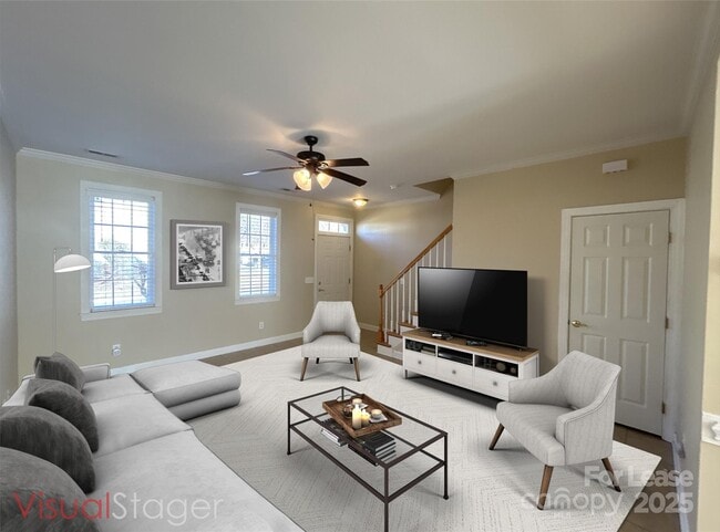 Photo - 5619 Fetzer Ave NW