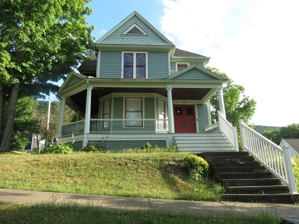 Photo - 54 W 5th St Casa