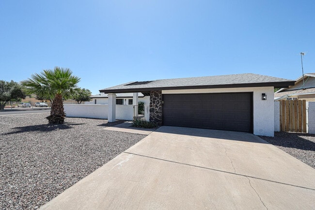 Photo - 3001 W Mercer Ln