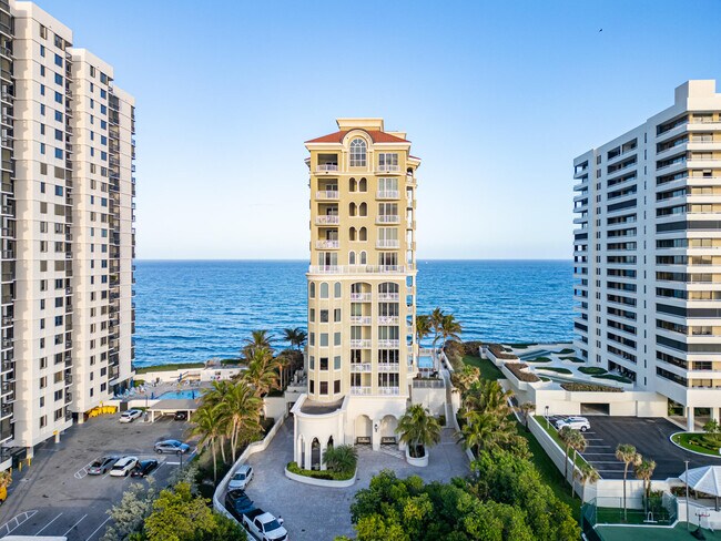 Building Photo - 5310 N Ocean Dr Unit 301 Rental