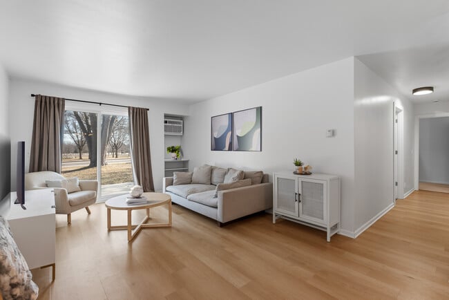 Photo - 1933 S 124th St Unit 1931