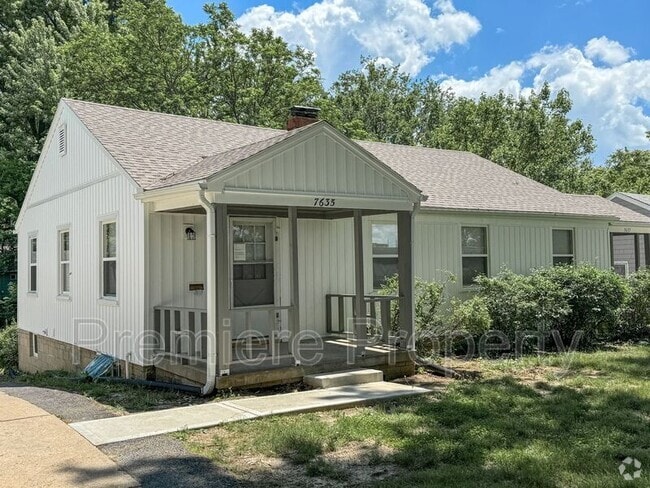 Building Photo - 7635 Wyandotte St Rental