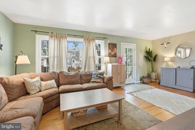 Photo - 9100 Omar Ct