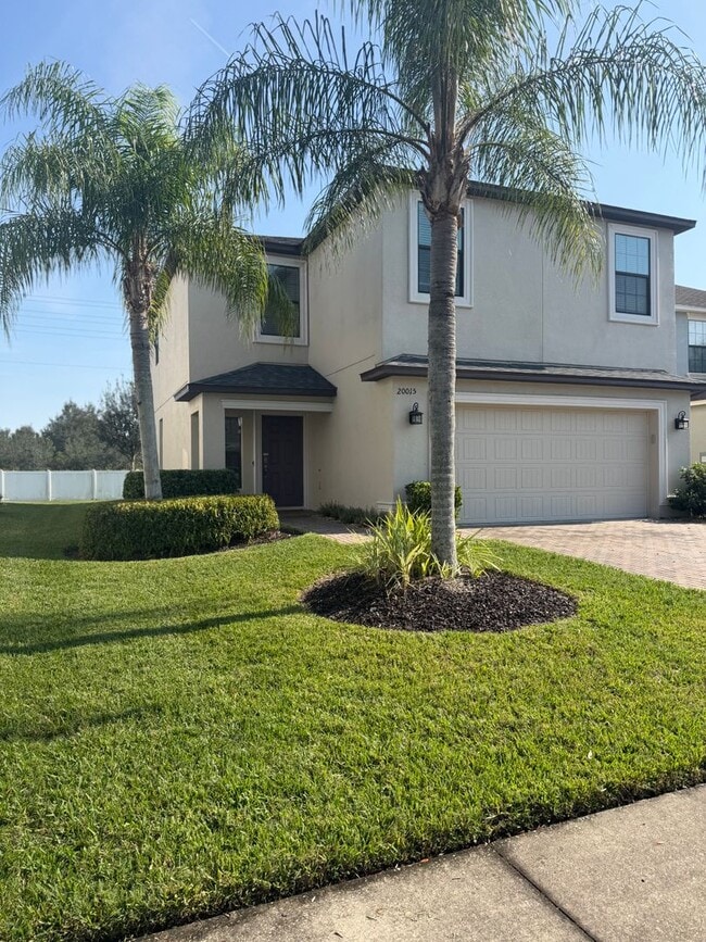 Photo - Beautiful Home in the Gated Community of Live Oak – New Tampa