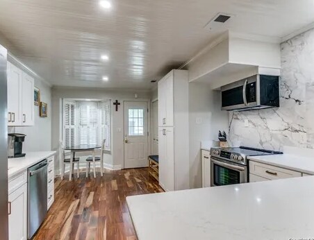 Photo - 201 Ellwood-277.1 Unit 277.1