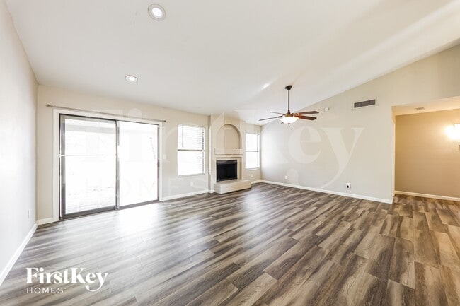 Photo - 19626 N 14th Pl