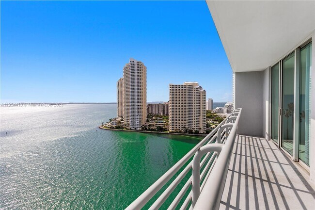 Photo - 325 S Biscayne Blvd