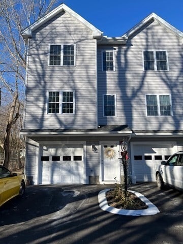 Building Photo - 35 Fredonian St Unit K