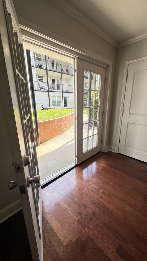 Photo - 897 N Highland Ave NE (Atlanta, GA)