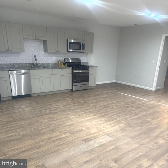 Photo - 609 Brunswick Ave