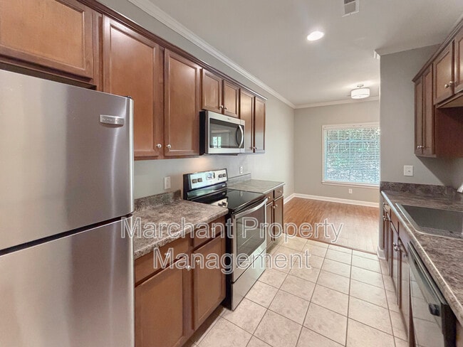 Photo - 209 Biddeford Pl