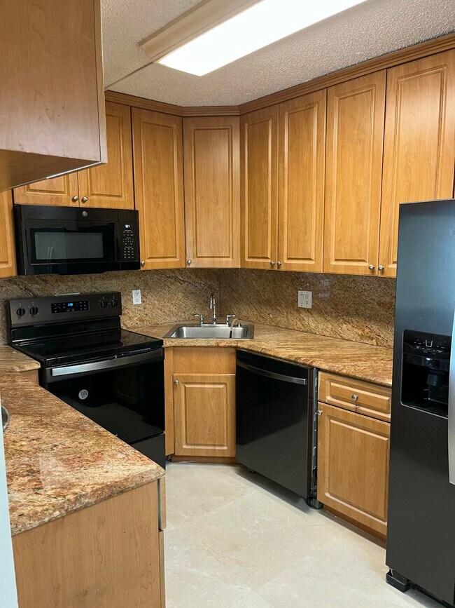 Photo - 1012 Green Pine Blvd Unidad B-1