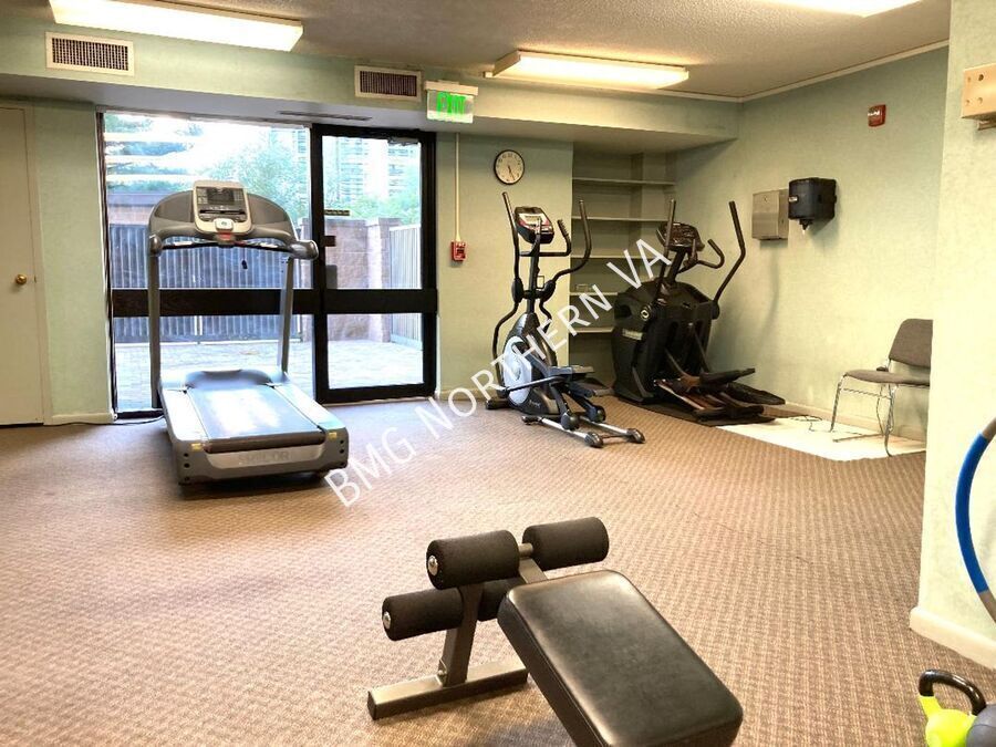 Photo - 200 N Pickett St