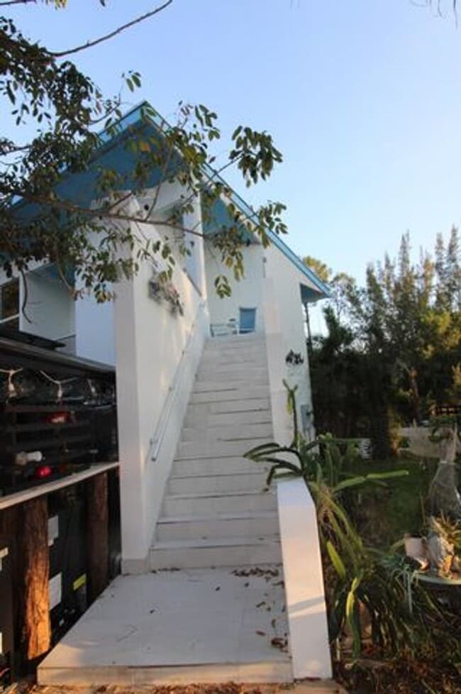 Photo - 930 Rambling Dr Cir