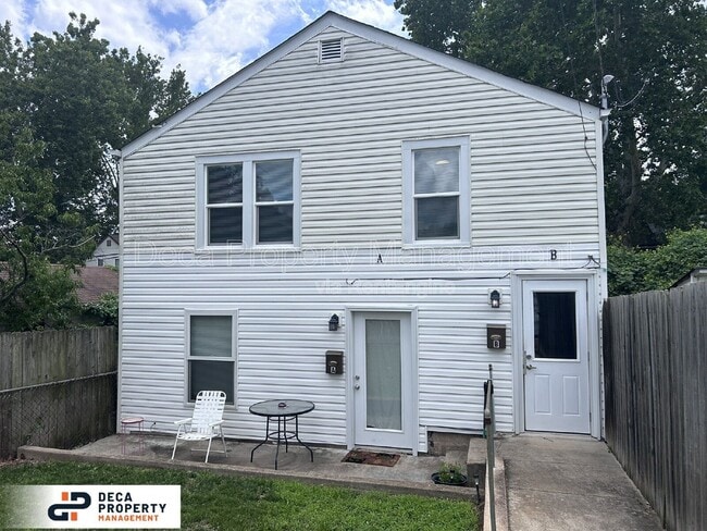 Building Photo - 4930 Tiemann Ave Unit B/2F