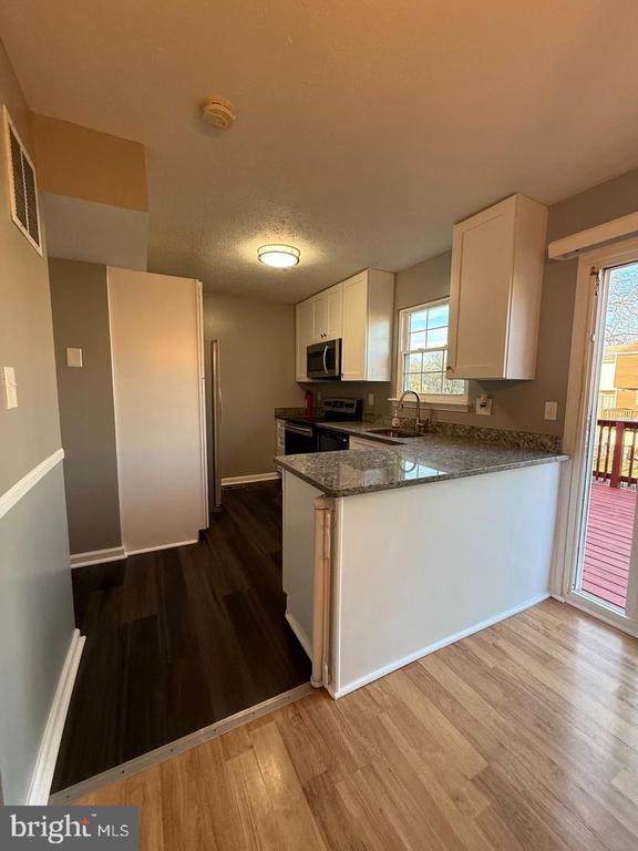 Photo - 1123 Keswick Pl