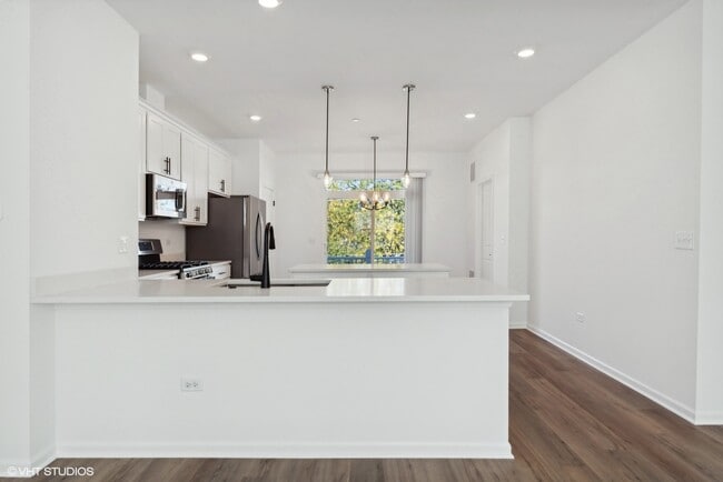 Photo - 1033 Wren Rd