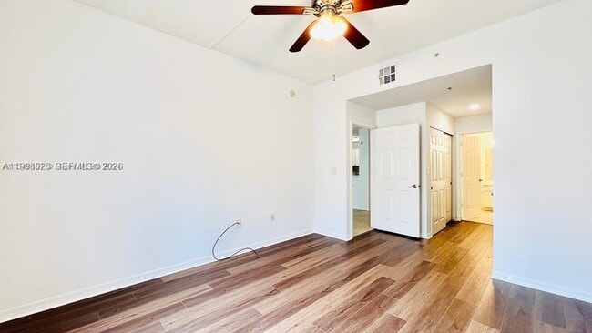 Photo - 1200 Town Center Dr Unidad 201