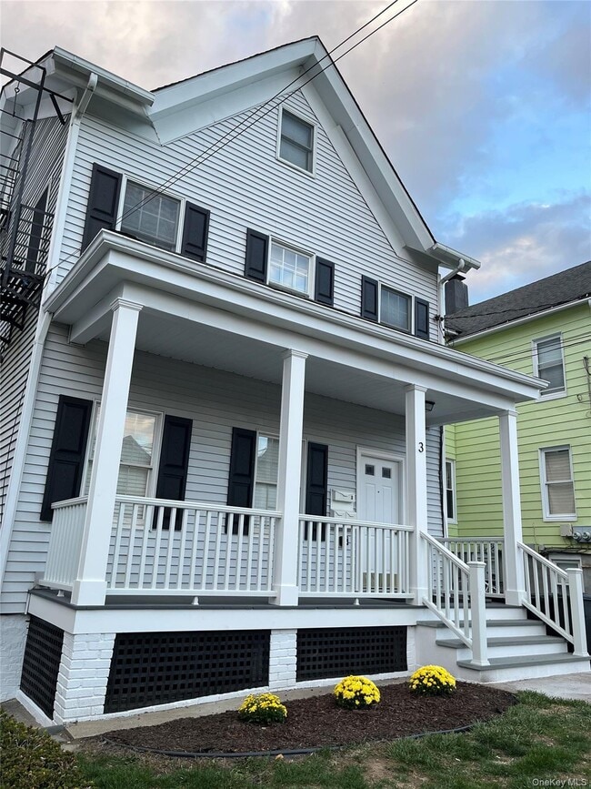 Building Photo - 3 Everett Ave Unit First floor