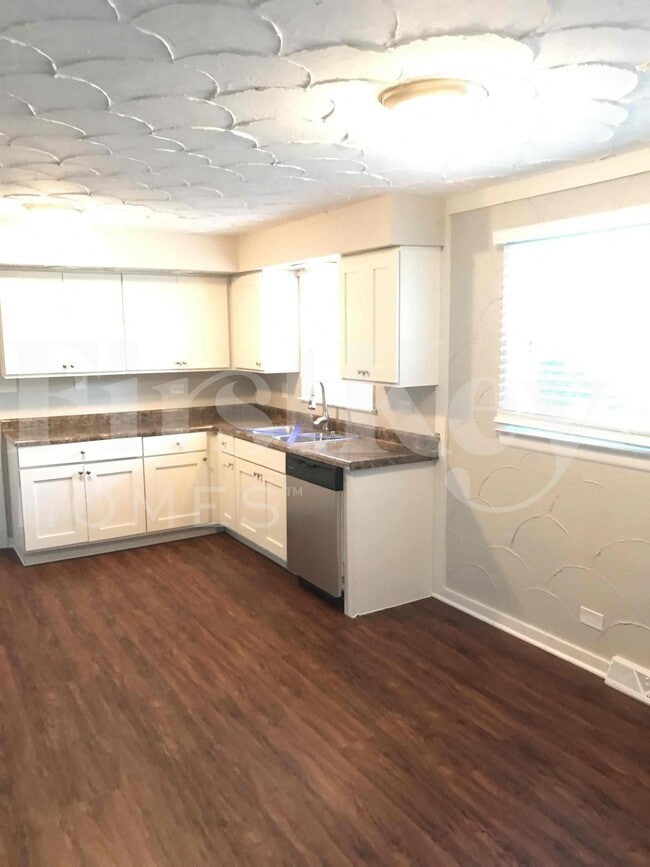 Photo - 509 Marie Dr