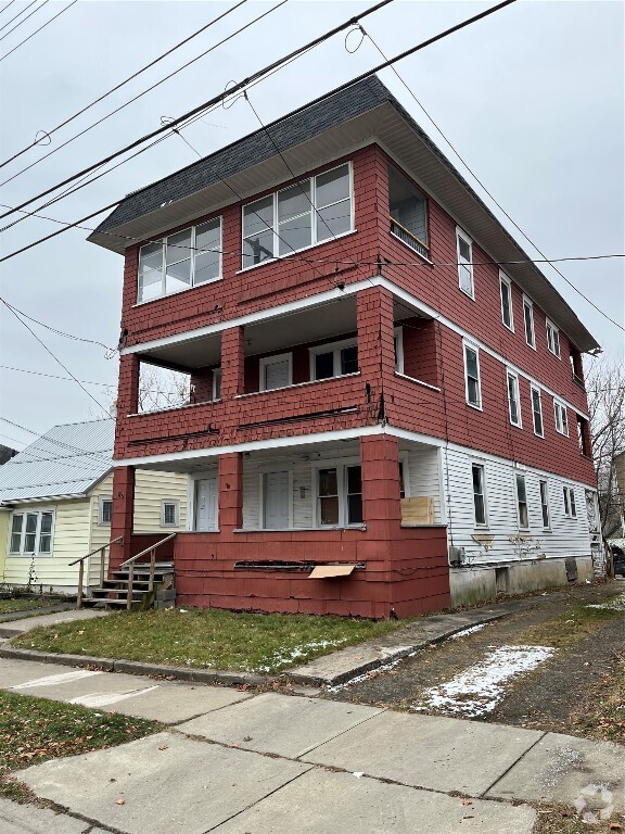 Building Photo - 80 Baker St Unit 2 Rental