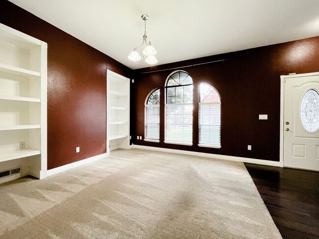 Photo - Cherokee Bay Rambler