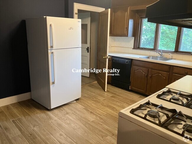 Building Photo - 93 Hillside Rd Unit 2T Rental