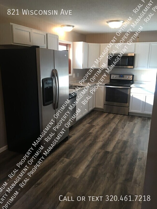 Photo - 821 Wisconsin Ave