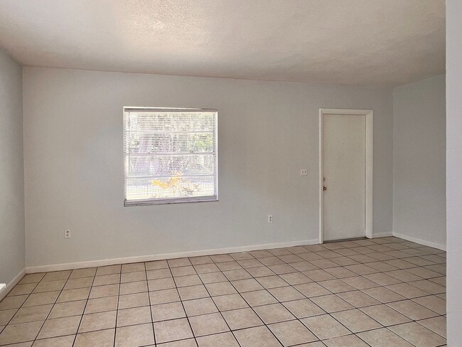 Photo - 329 7th St SW Unidad C