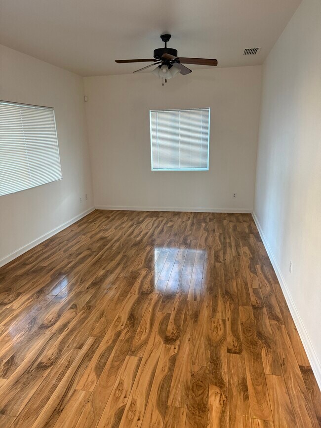 Photo - 1914 El Monte Ave