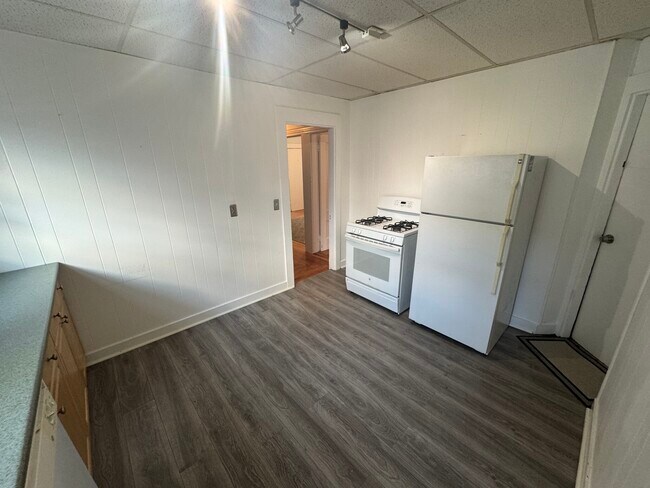 Photo - 246 Highland Ave Unit 2