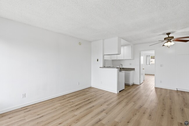 Photo - 711 Machado Dr Unit 6