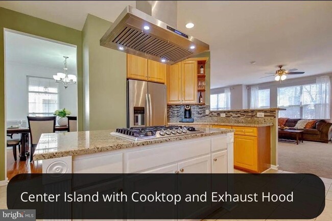 Photo - 8371 Tillett Loop