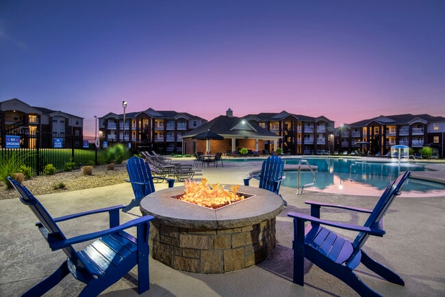 Photo - The Links at Kansas I/II