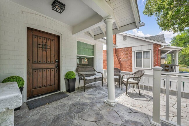 574 Reno Ave