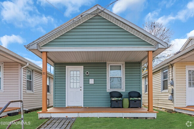 Building Photo - 31 Drs James Parker Blvd Rental
