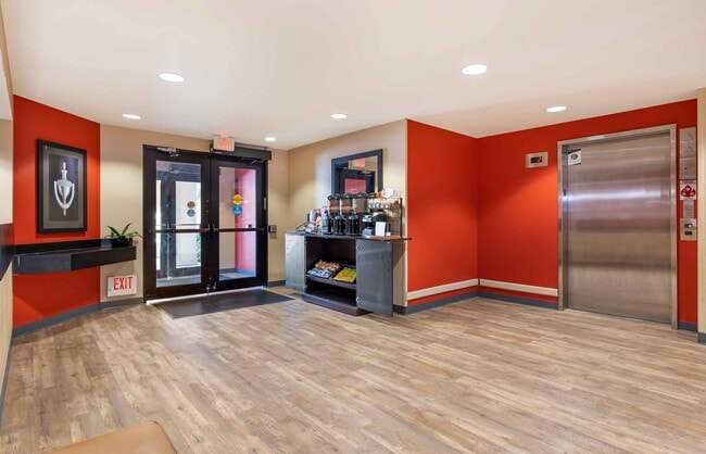 Furnished Studio-Chicago - Buffalo Grove - Deerfield