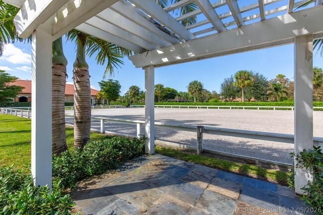 Building Photo - 14943 Paddock Dr