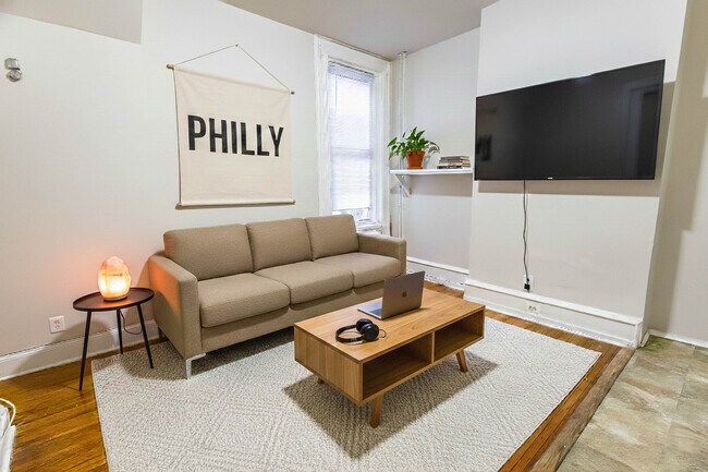 Photo - 4031 Locust St