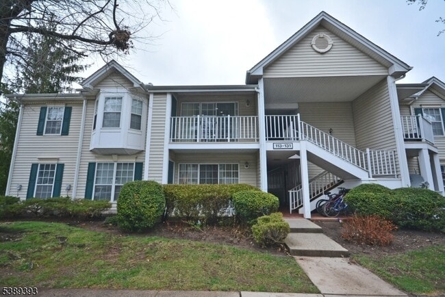 Photo - 125 Sapphire Ln