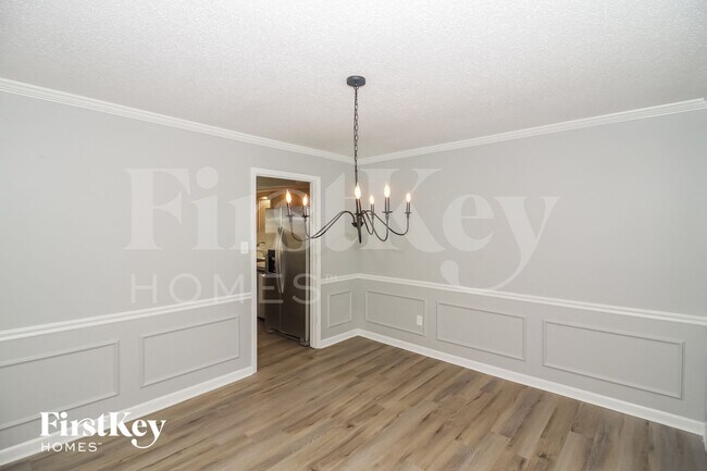 Photo - 3066 Circle Gate Dr