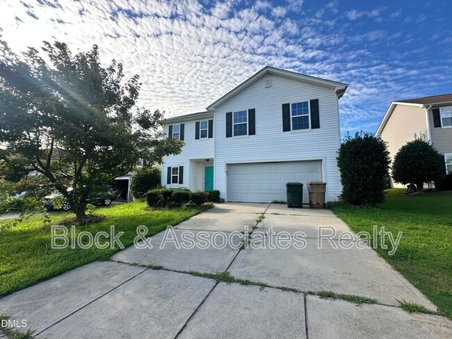 Building Photo - 502 Kerriann Ln